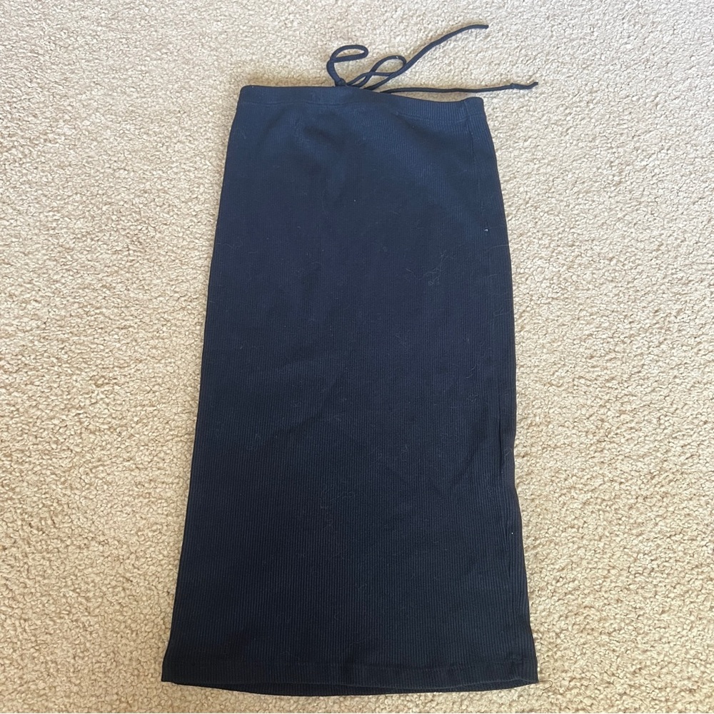Trendyol Black Ribbed Bodycon Midi Skirt – Size Small